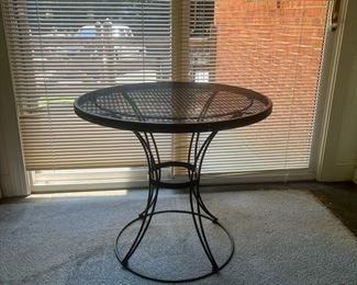 Outdoor Round Metal Table