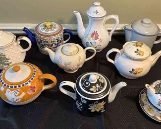 Tea Pot Lot 
