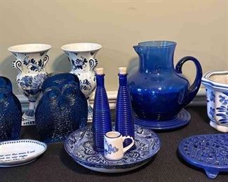 Timeless Blue And White Decorations