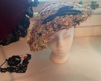 Vintage hat -- one of hundreds 1900-1940