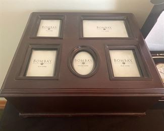 Bombay & Co. photo box