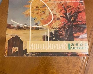 Maple bedroom set—queen bed, dresser w mirror, chest, nightstand