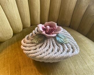 Capodimonte candy dish 