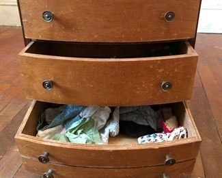 Super Cute Doll Dresser!