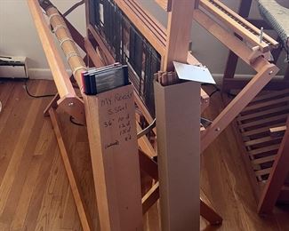 Schacht Mighty Wolf loom