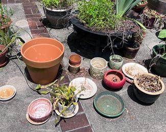 Various planters
