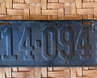 Antique TN license plate