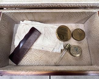 Antique women's travel kit