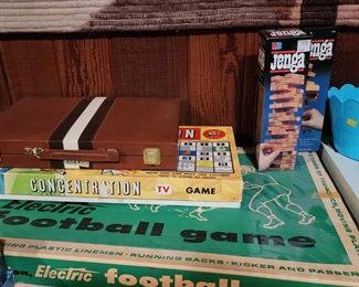 Games Concentration, Electronic Football, Jenga, and more