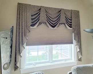 Cornice (gold and black) $60 ea. (There are two)