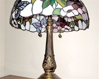 Tiffany style stained glass lamp $60
