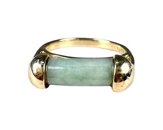 14kt Yellow Gold Jade Bar Ring