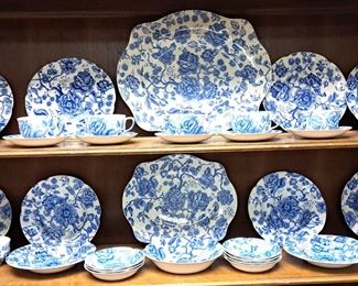 ENGLISH CHIPPENDALE CHINA LOT