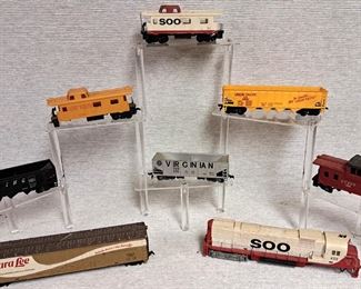VINTAGE TRAINS LOT 