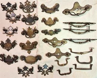 DRAWER PULL LOT