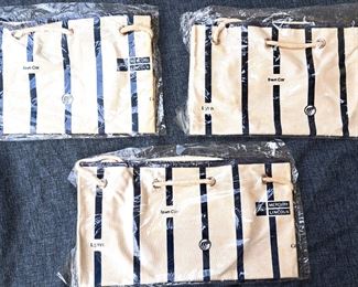 FORD LINCOLN MERCURY VINTAGE SOUVENIR BAGS 