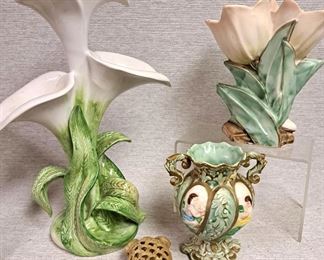 MCCOY & MORE VASES LOT CARVED FROG