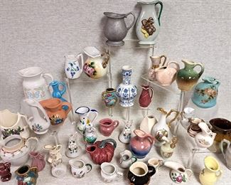 CERAMIC POTTERY CREAMER PITCHER LOT