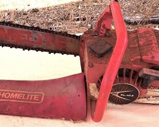 VINTAGE BARN FRESH HOMELITE CHAINSAW