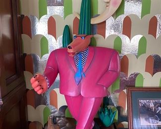 Original signed statue by......Markus Pierson. 