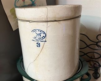 Amazingly rare large love field pottery crock… now $40