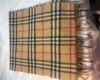 BURRBERRY SCARF