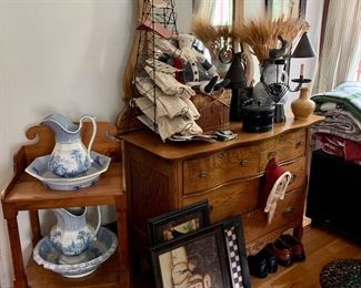 Victorian serpentine dresser, antique Colonial washstand with blue transferware 