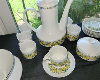 Winterling tea set