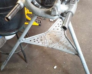 Ridgid 300 Pipe Threading Machine