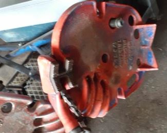 Ridgid 460 Tri Stand