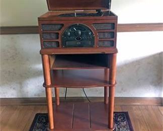 Crosley 5in1Radio wStand 