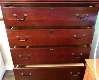 Highboy five drawer Broyhill chest of drawers, very good condition. Cost new $900.00