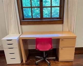 Desk & Chair