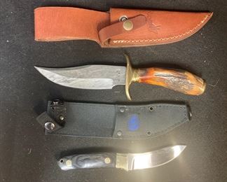 Colt CT804 Antler Handle Bowie Knife With Leather Sheath And Colt CT338 Fixed Blade Knife With Nylon Sheath