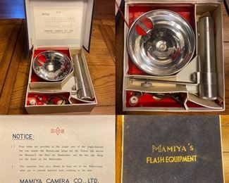 Vintage Mamiya’s Flash Equipment 