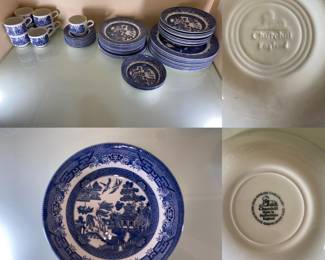 Set Churchill England Blue Willow Dishes
