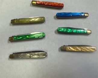 LOT OF POCKET KNIVES