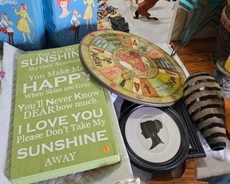 LOT OF HOME DECOR