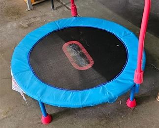 LITTLE TIKE TRAMPOLINE