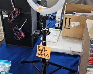 RING LIGHT