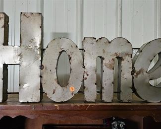 METAL HOME SIGN
