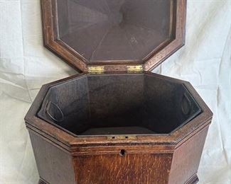 $1800, 19th C. English Regency Mahogany Wine Cellarette