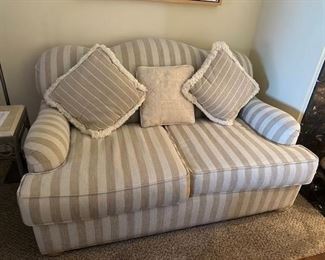$200,  5' loveseat