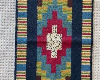 $200 American vintage hook rug 32x24