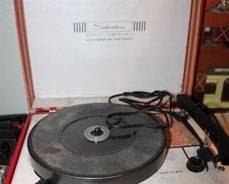 Silvertone portable record player, works but no needle