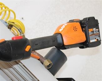 Worx string trimmer and string edger, two batteries and charger