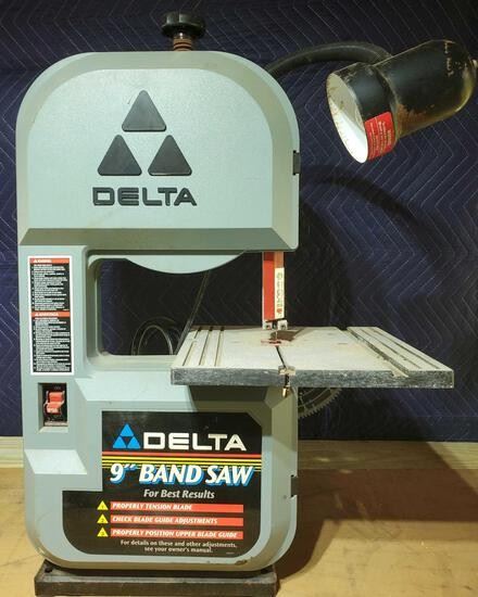 Delta 9" Band Saw