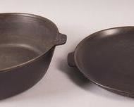 Lodge Chicken Fryer & Unmarked Griddle (LPO)