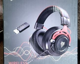 Nubwo Wireless Gaming Headset 
