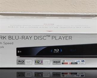 Blu-ray/ DVD Player 